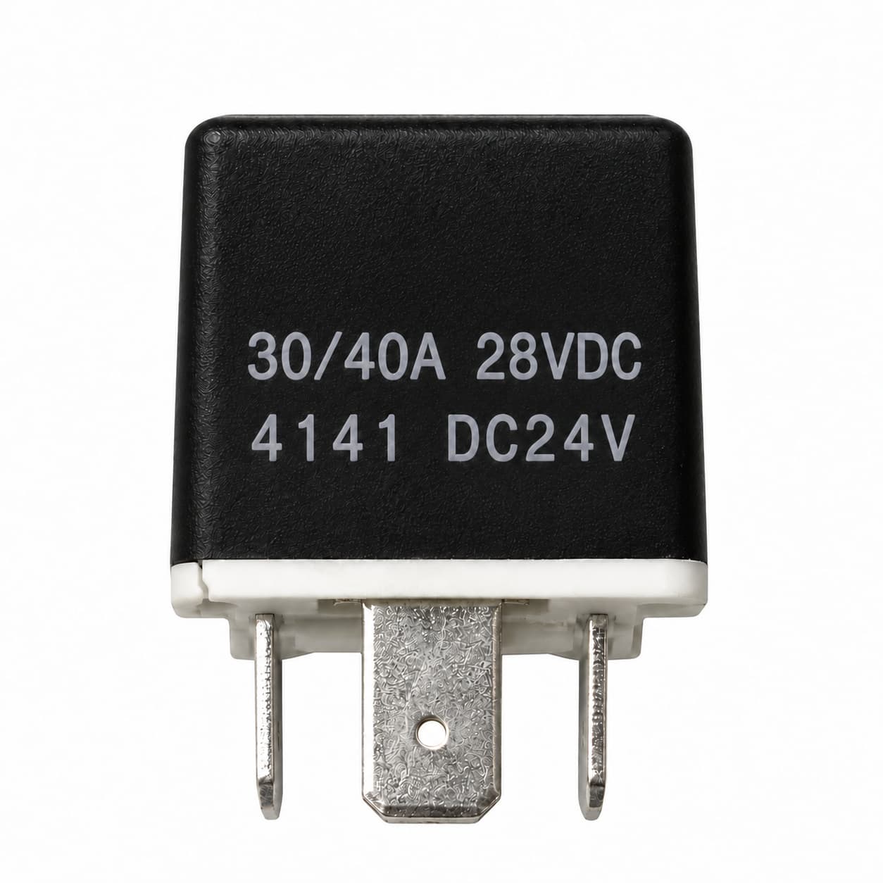 AT119104 · Relay 24V